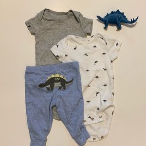 Carters 3 Piece 3 Month Outfit Bundle